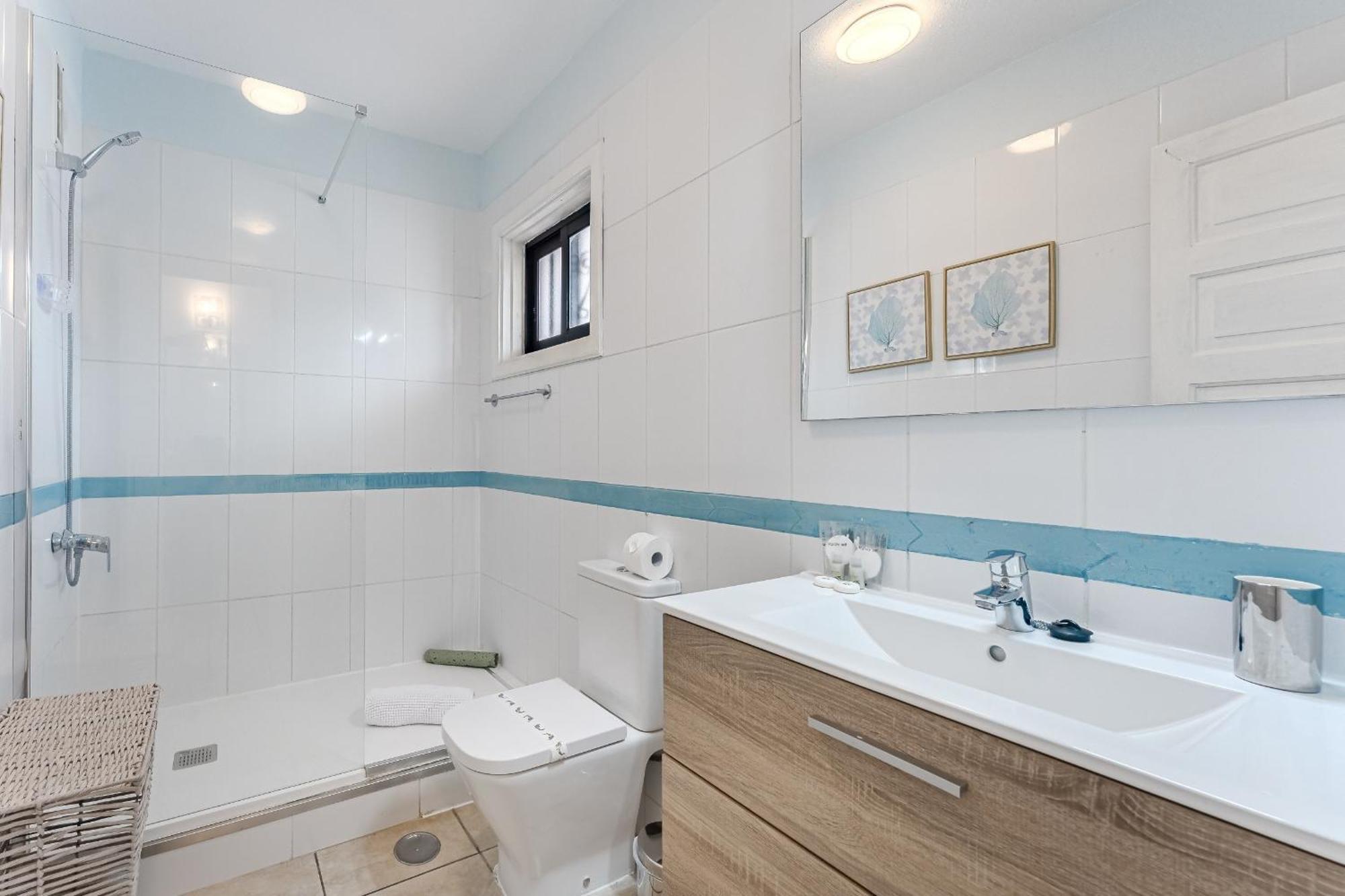Blue Cristianos By Welcome Tenerife Los Cristianos  Chambre photo