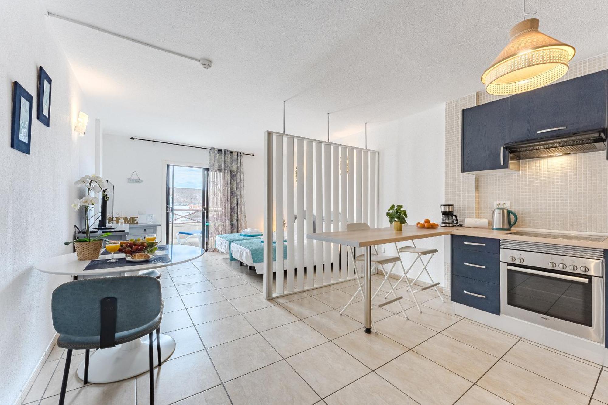 Blue Cristianos By Welcome Tenerife Los Cristianos  Extérieur photo